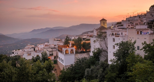 viaje foto El Pueblo Embrujado y La Costa Tropical 2025